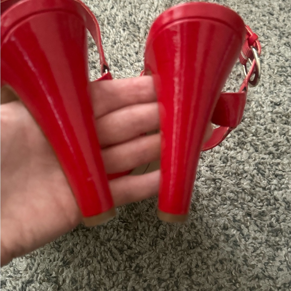 Karl Lagerfeld Red High Heeled Sandals - size 9.5 - Picture 5 of 8